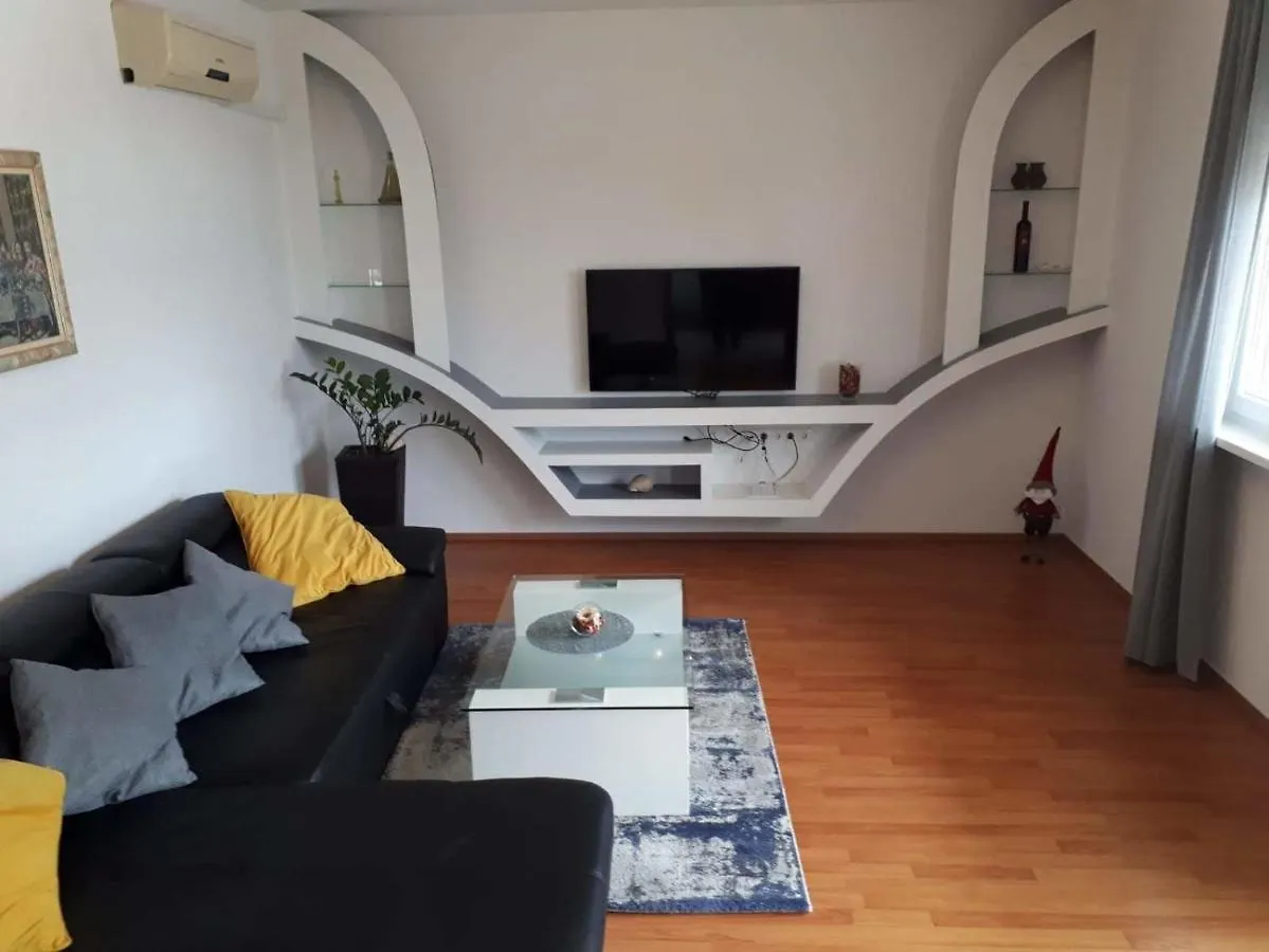Apartments Sime Trogir